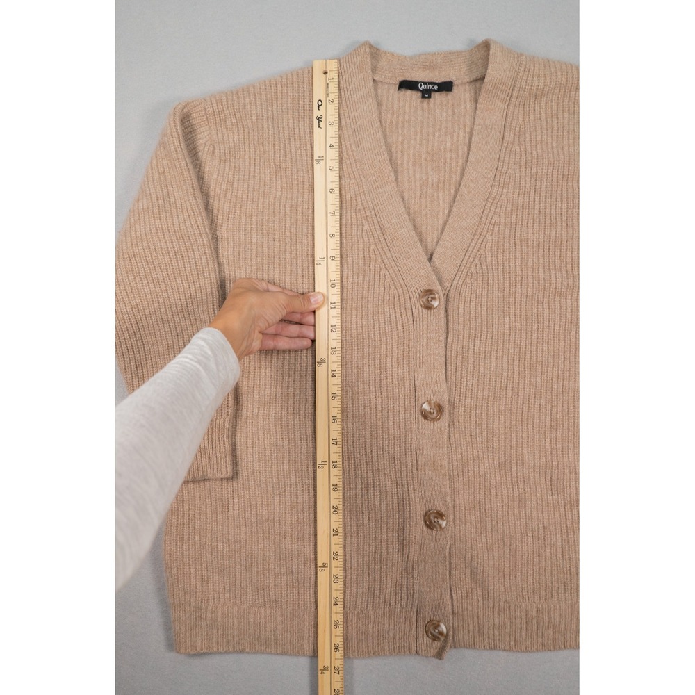 Quince 100% Cashmere Cardigan Sweater Women's Medium Beige Button Knit Luxury - Picture 5 of 8
